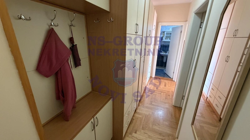stan na prodaju Novi Sad 66m2 576343