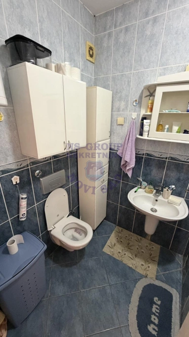 stan na prodaju Novi Sad 66m2 576343