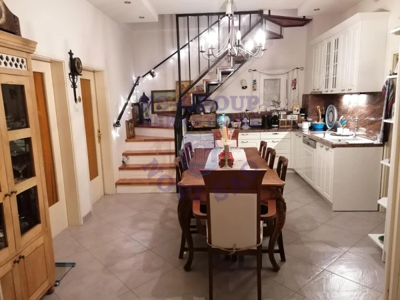 Kuća na prodaju Vrdnik 321m2, 576345