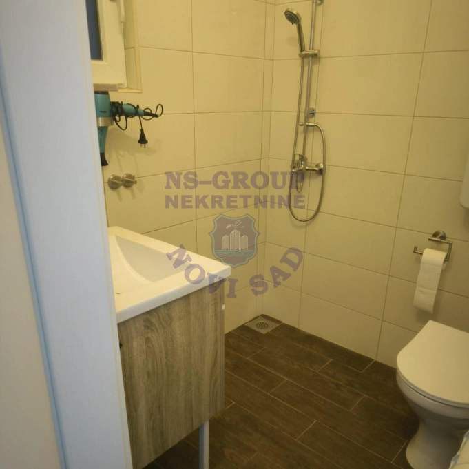 Kuća na prodaju Vrdnik 321m2, 576345