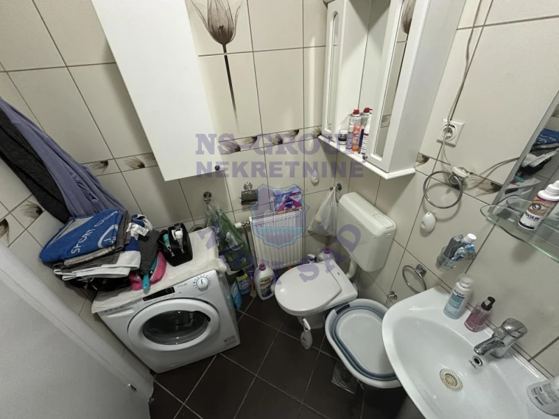 stan na prodaju Novi Sad 64m2 576299