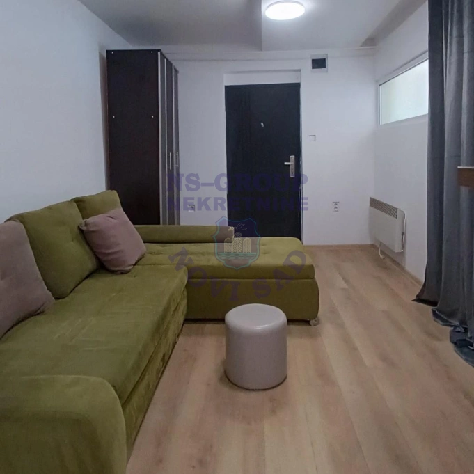 stan za izdavanje Novi Sad 12m2 17153