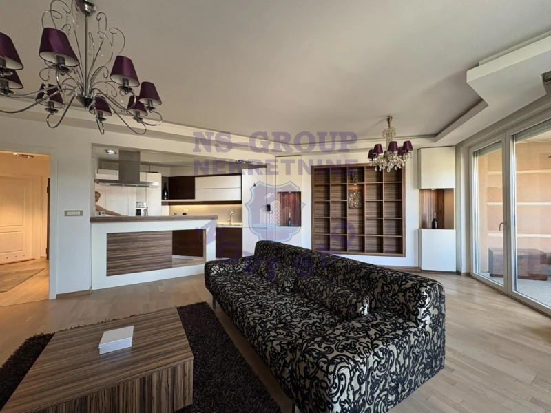 Stan na prodaju Novi Sad 63m2, 576128