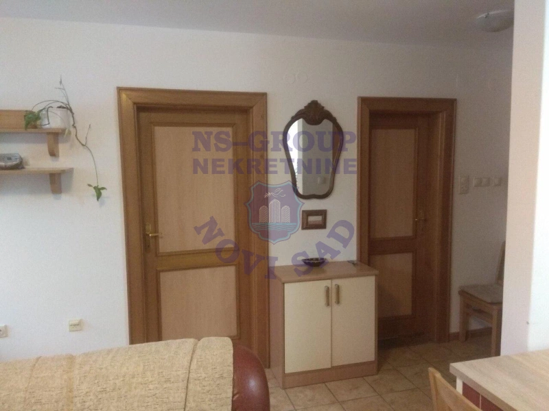 Stan na prodaju Novi Sad 45m2, 17178