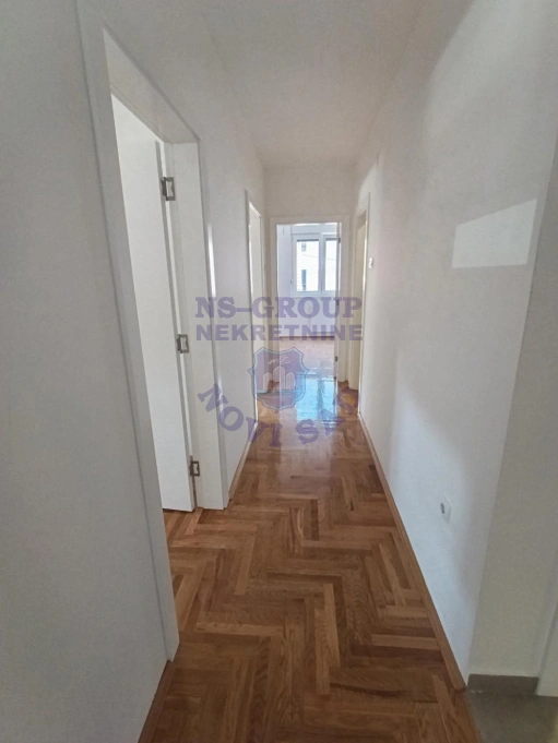 stan na prodaju Novi Sad 72m2 544379