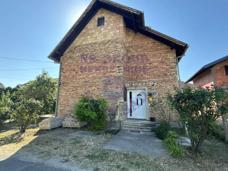 Kuća na prodaju Novi Sad 138m2, 576217