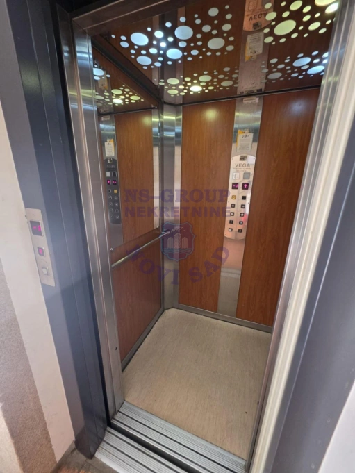 stan na prodaju Novi Sad 61m2 576382
