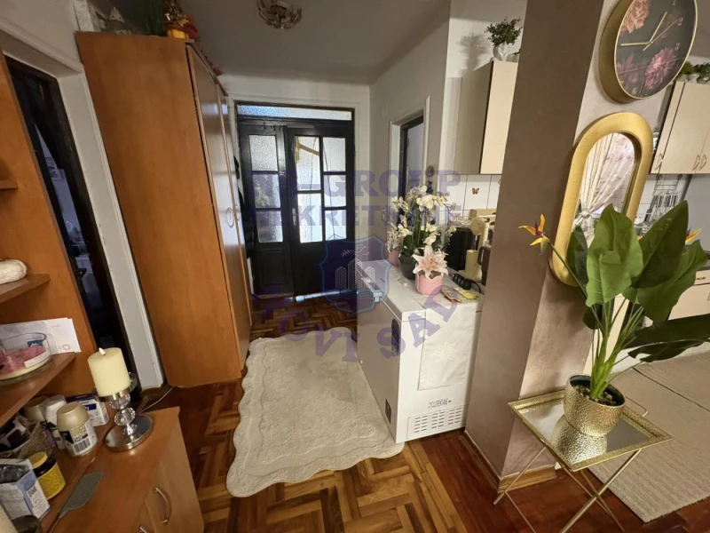 Kuća na prodaju Novi Sad 326m2, 576324