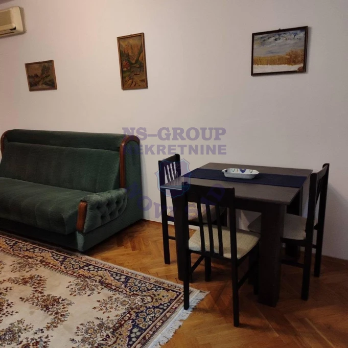 stan za izdavanje Novi Sad 40m2 17180