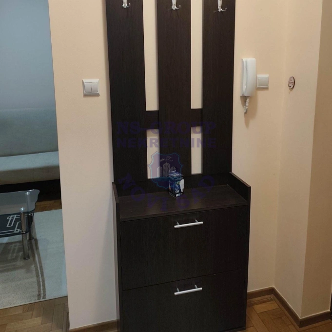 Stan na prodaju Novi Sad 25m2, 17213