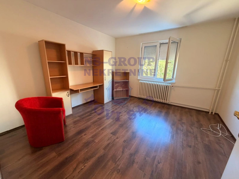 stan na prodaju Novi Sad, 33m2 575651