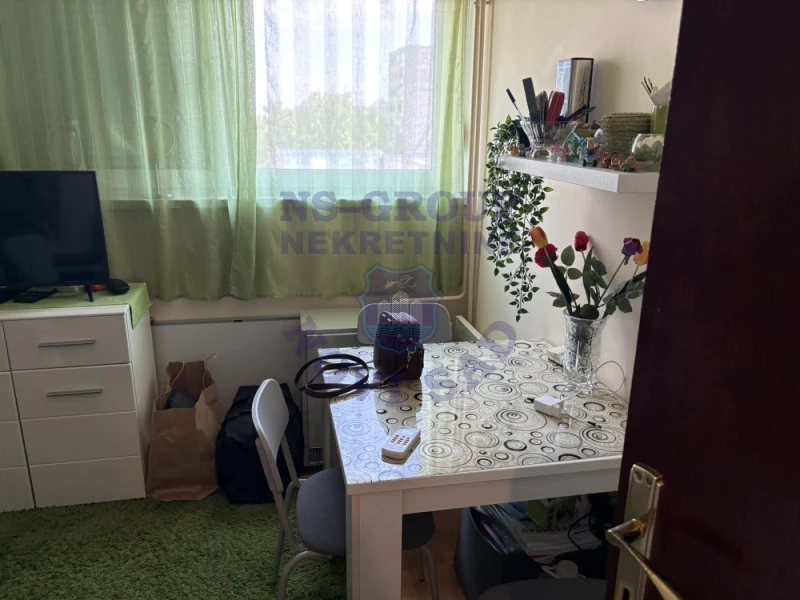 stan na prodaju Novi Sad, 17m2 576131
