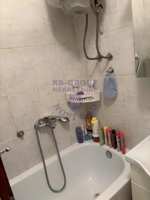 Stan na prodaju Novi Sad 17m2, 576131