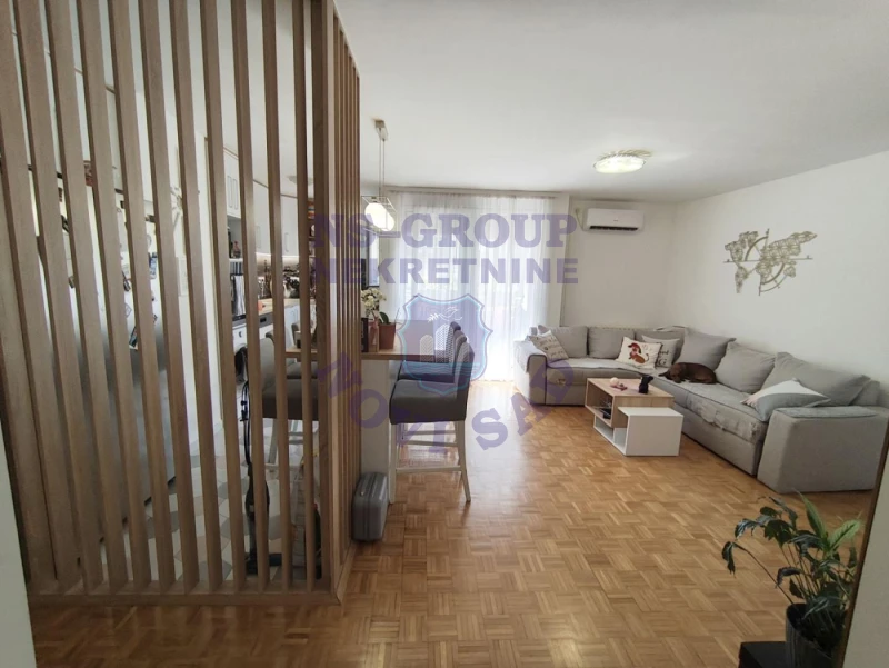 stan na prodaju Novi Sad 76m2 574808