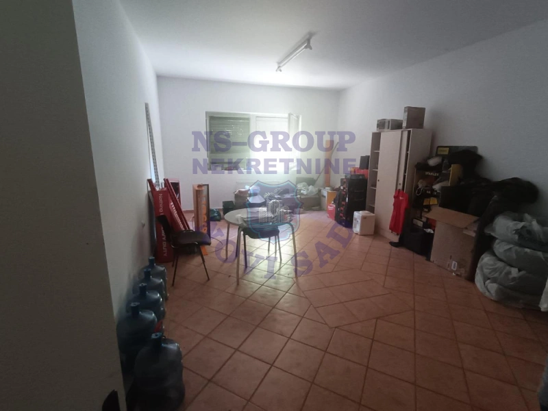 Lokal na prodaju Veternik 140m2, 17221
