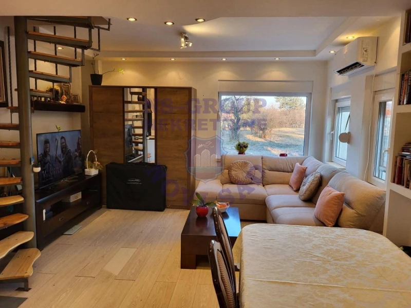 kuca na prodaju Sremski Karlovci, 154m2 574972