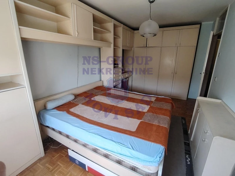 stan na prodaju Novi Sad 70m2 576422