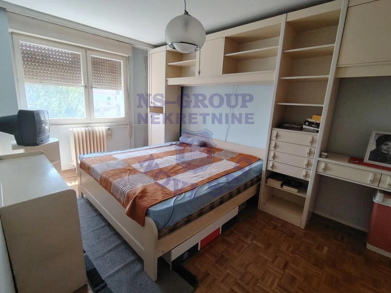 stan na prodaju Novi Sad 70m2 576422