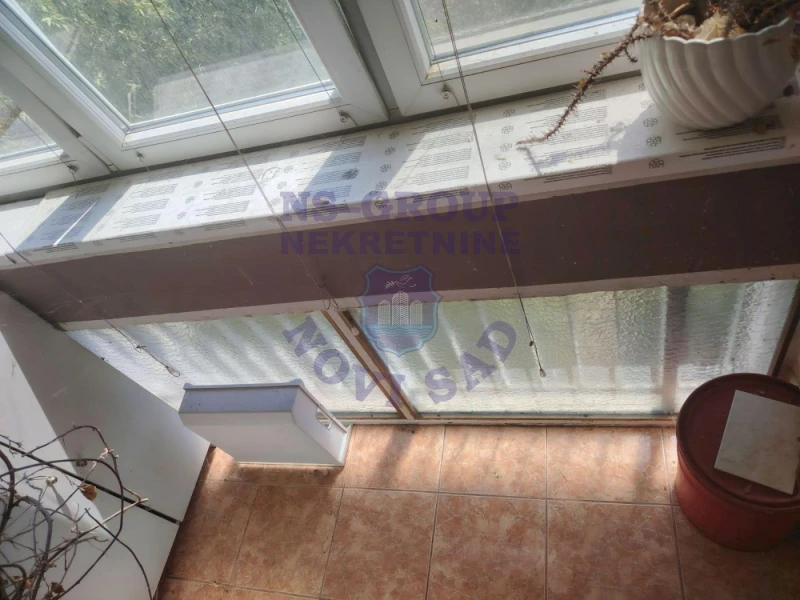 stan na prodaju Novi Sad 70m2 576422