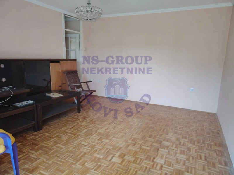 stan na prodaju Novi Sad 70m2 576422