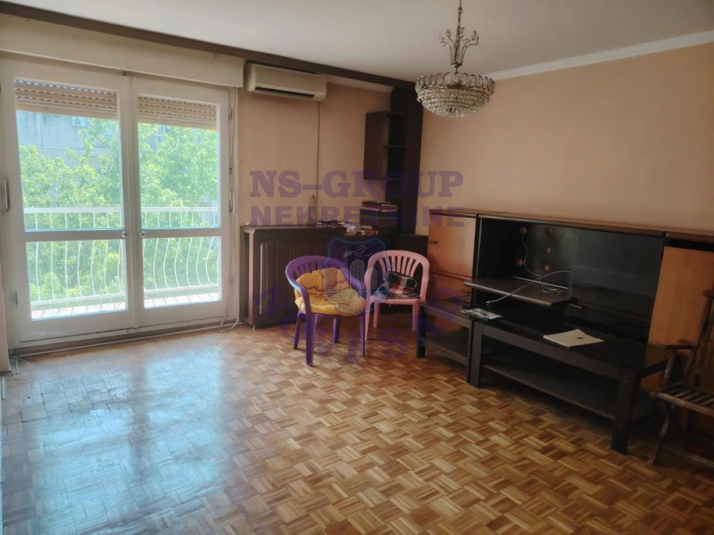 stan na prodaju Novi Sad, 70m2 576422