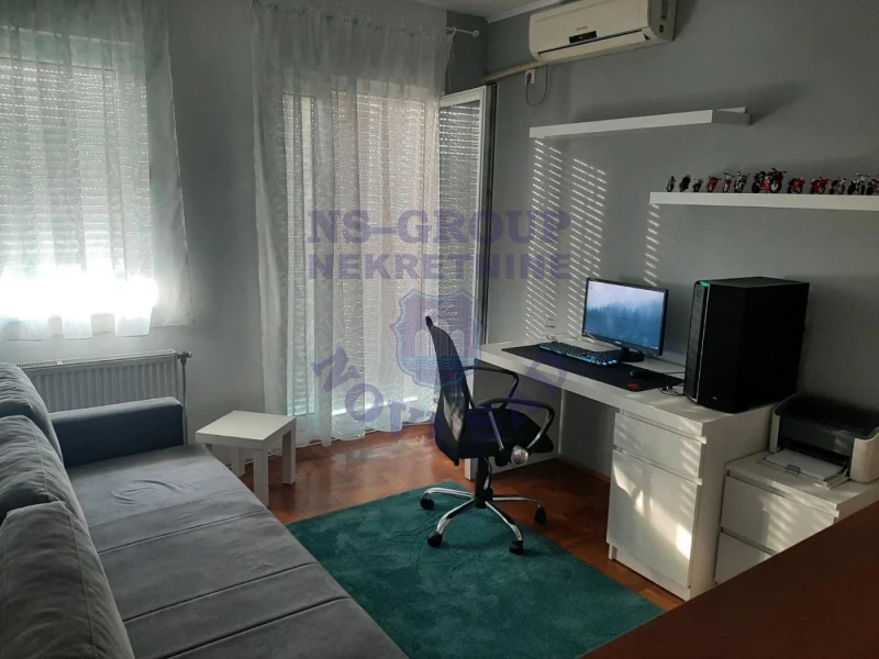 stan na prodaju Novi Sad, 25m2 17236