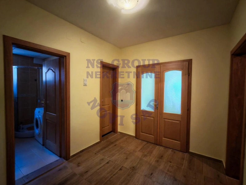 Kuća na prodaju Veternik 205m2, 576437