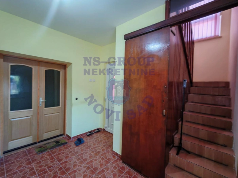 Kuća na prodaju Veternik 205m2, 576437