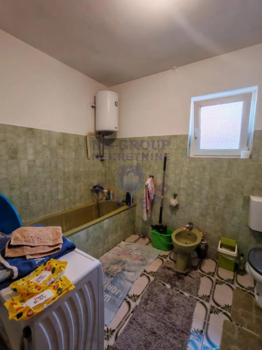 Kuća na prodaju Veternik 205m2, 576437