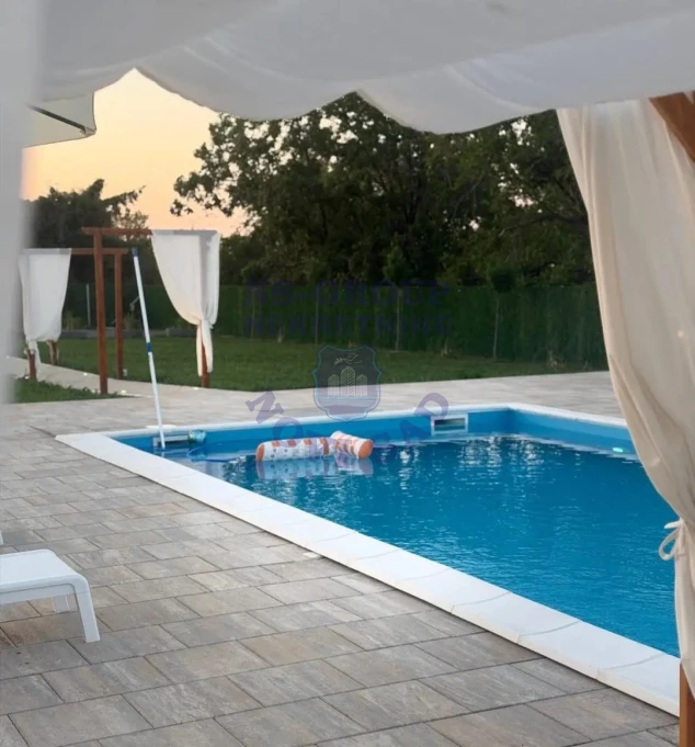 Kuća na prodaju Čortanovci 24m2, 576521
