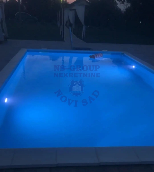 Kuća na prodaju Čortanovci 24m2, 576521