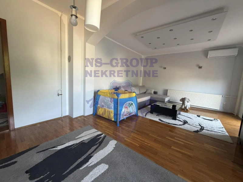 Kuća na prodaju Novi Sad 298m2, 576641