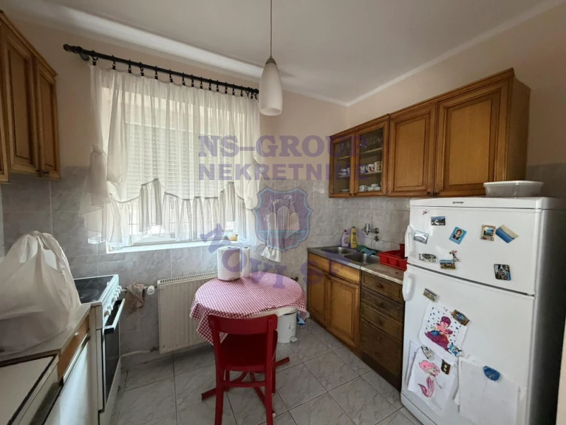 Kuća na prodaju Novi Sad 298m2, 576641