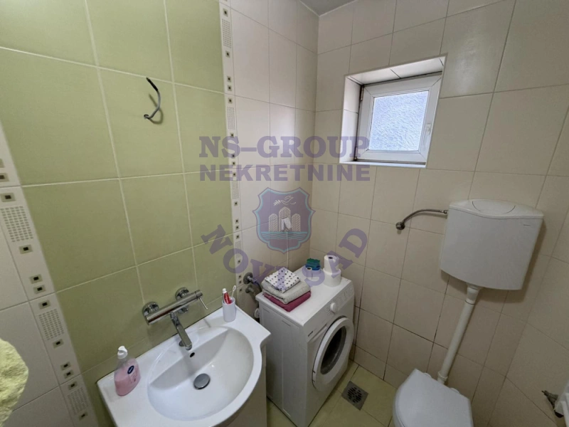 Kuća na prodaju Novi Sad 298m2, 576641