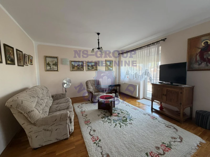 Kuća na prodaju Novi Sad 298m2, 576641
