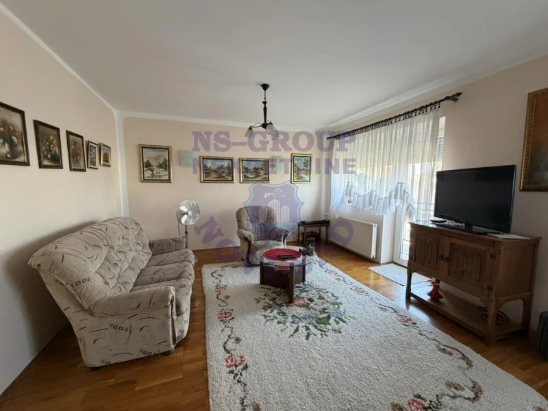 kuca na prodaju Novi Sad, 298m2 576641