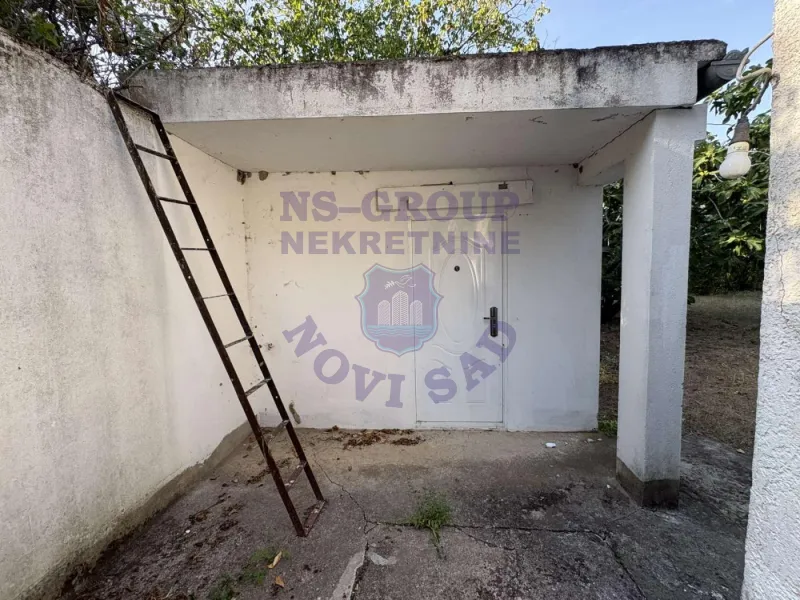 Kuća na prodaju Beška 100m2, 575605