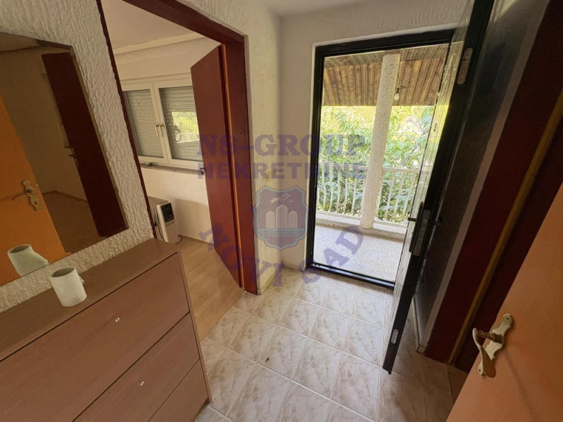 Kuća na prodaju Beška 100m2, 575605