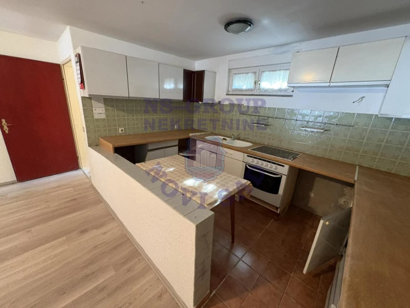 Kuća na prodaju Beška 100m2, 575605