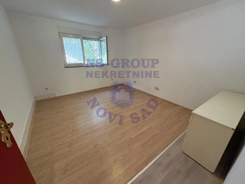 Kuća na prodaju Beška 100m2, 575605