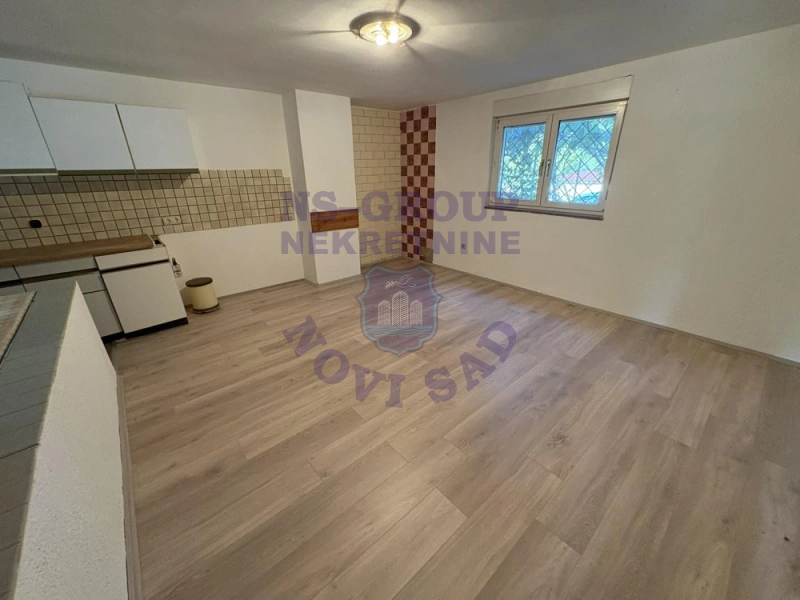 Kuća na prodaju Beška 100m2, 575605