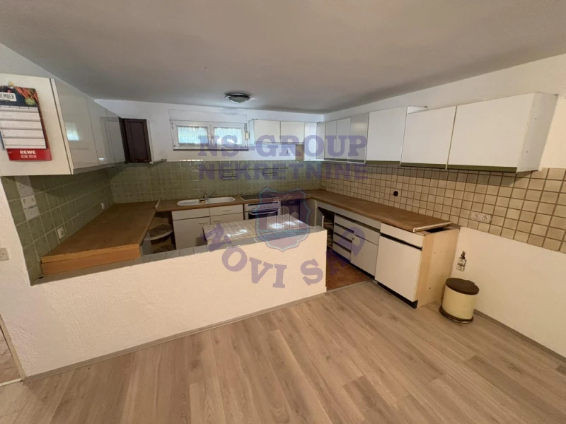 Kuća na prodaju Beška 100m2, 575605