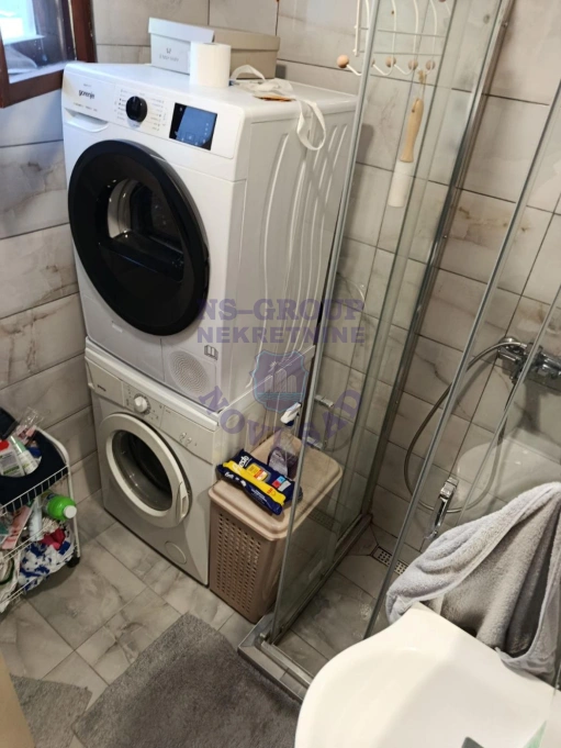 Kuća na prodaju Novi Sad 142m2, 576528