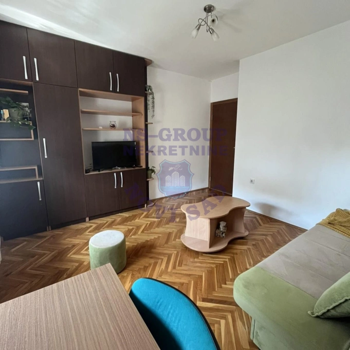 stan za izdavanje Novi Sad 42m2 17242