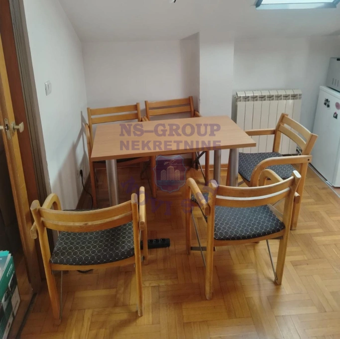 Stan na prodaju Novi Sad 45m2, 17232