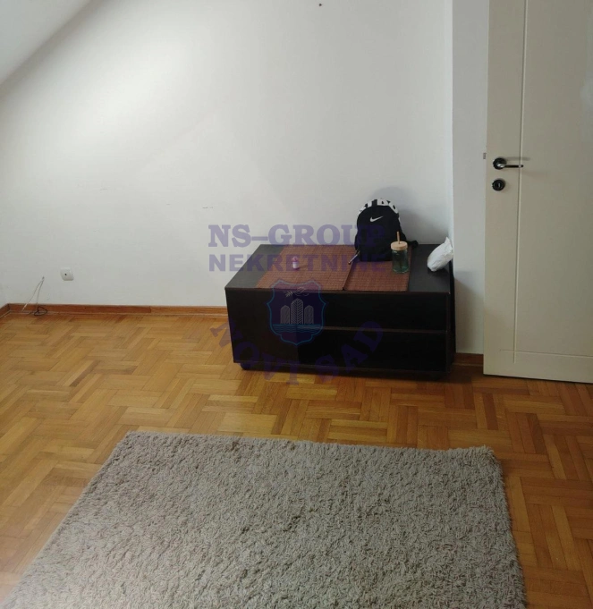 Stan na prodaju Novi Sad 45m2, 17232