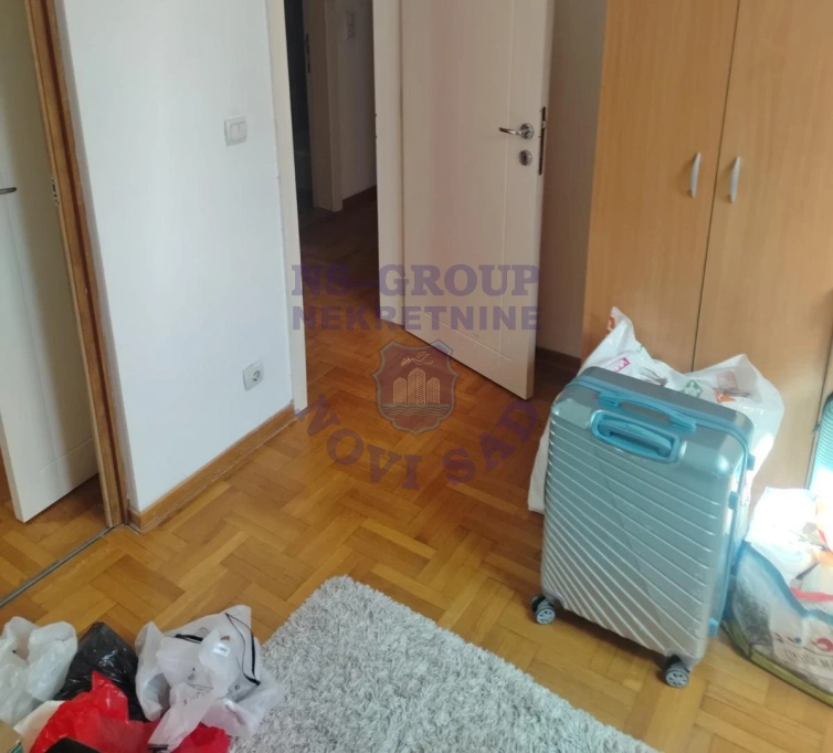 Stan na prodaju Novi Sad 45m2, 17232