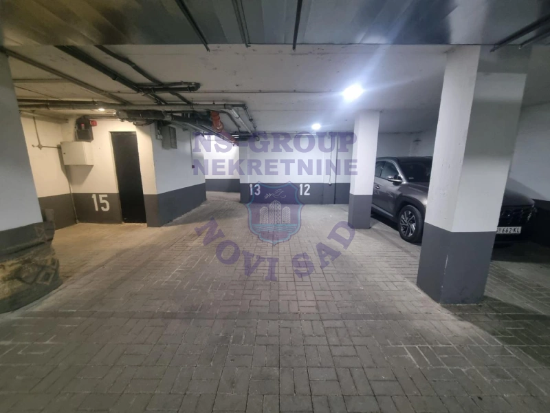 Garaža na prodaju Novi Sad 25m2, 576588