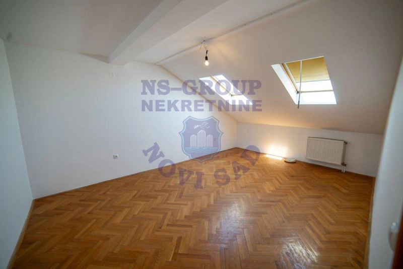 Stan na prodaju Novi Sad 154m2, 576363