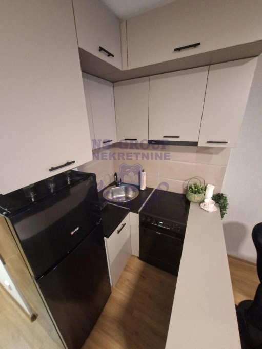 stan na prodaju Petrovaradin 31m2 576620